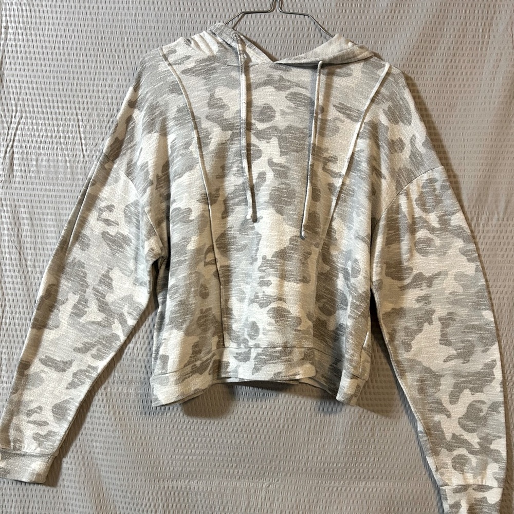 Juniors SO Long Sleeve Crop Top Hoodie